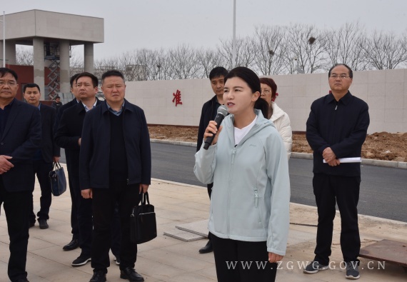 何卉到河南质量工程职业学院舞钢校区调研2024年春期开学保障工作_副本.jpg