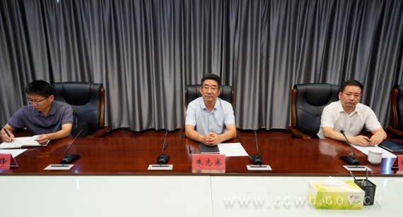 朱志骞与农行平顶山分行党委书记、行长张传林举行工作会谈 (2)_副本.jpg